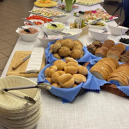 Meduza Natura Tour Resort 3*